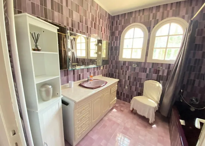 Daurus Villa *